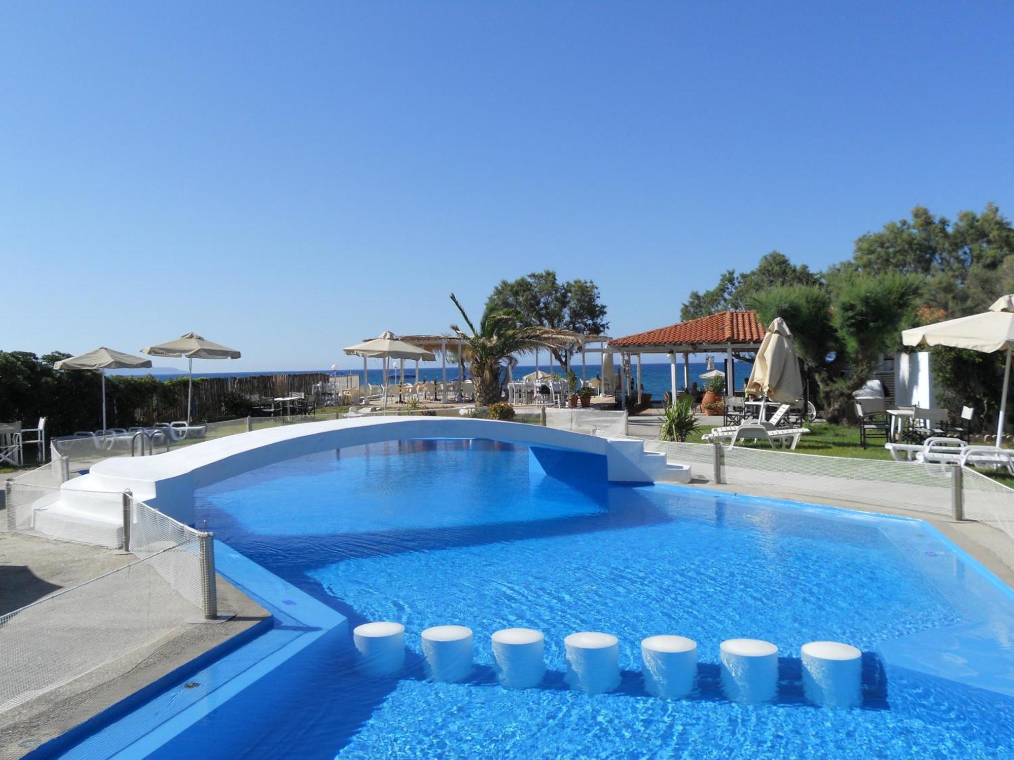 Hippokratis Apartments Gerani  Zewnętrze zdjęcie
